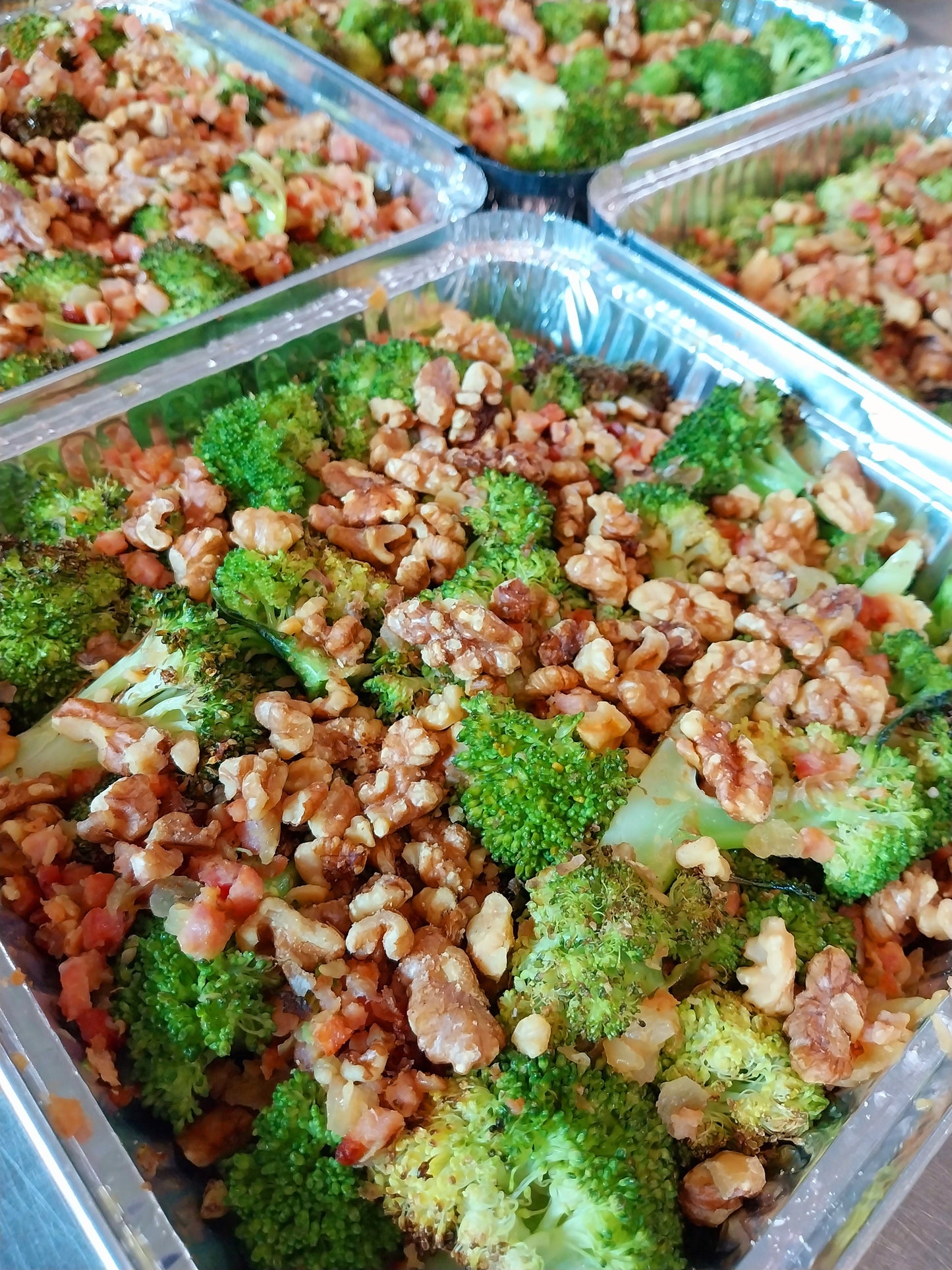 Roasted Broccoli with Bacon & Walnuts 750gms