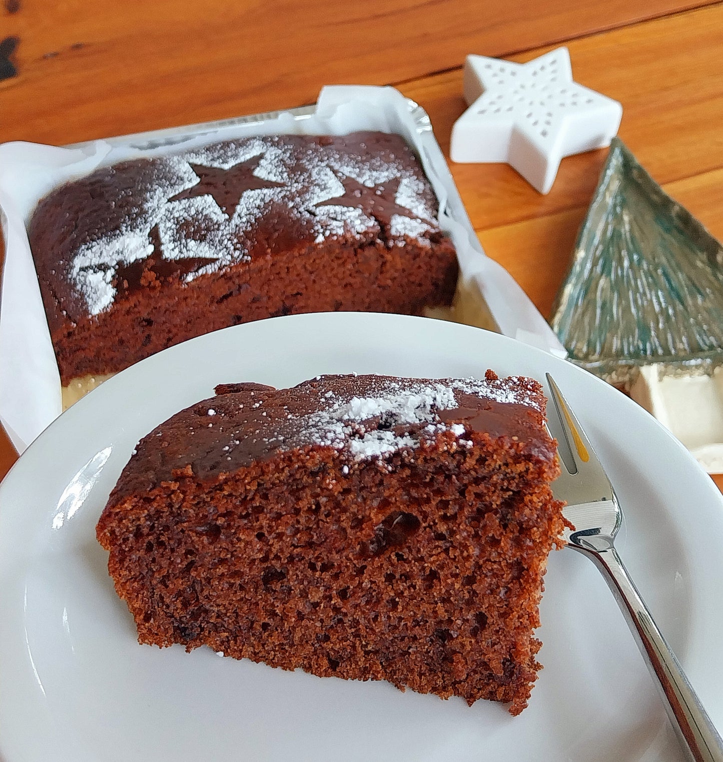 FRESH Gingerbread Cake 1kg