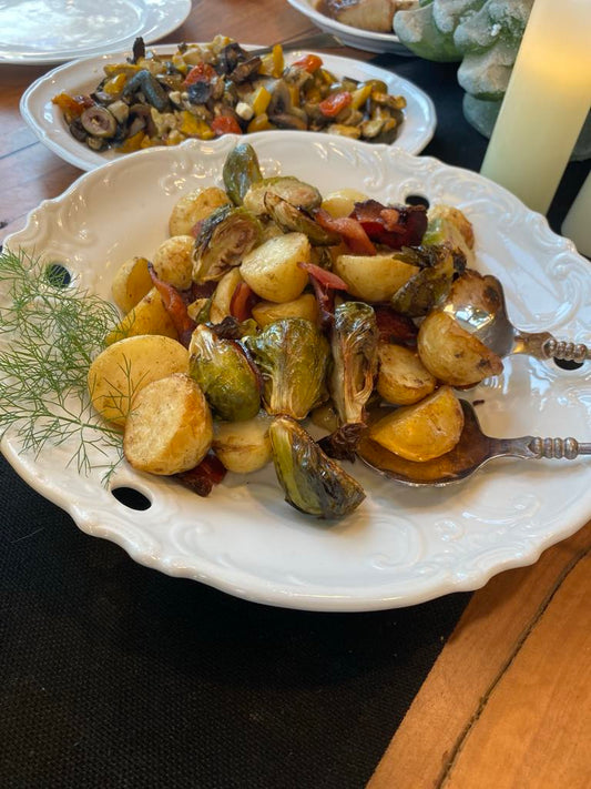 FRESH Baby Potatoes, Brussels Sprouts & Bacon Tray 1kg