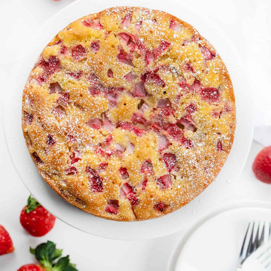 FRESH Strawberry Cake