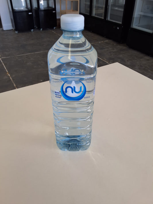 Water (pure spring water 600 mL)